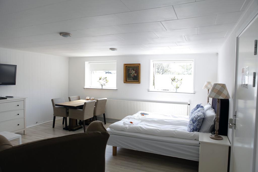 Ilse Made - Hotellet Ved Kilden Pillemark ภายนอก รูปภาพ